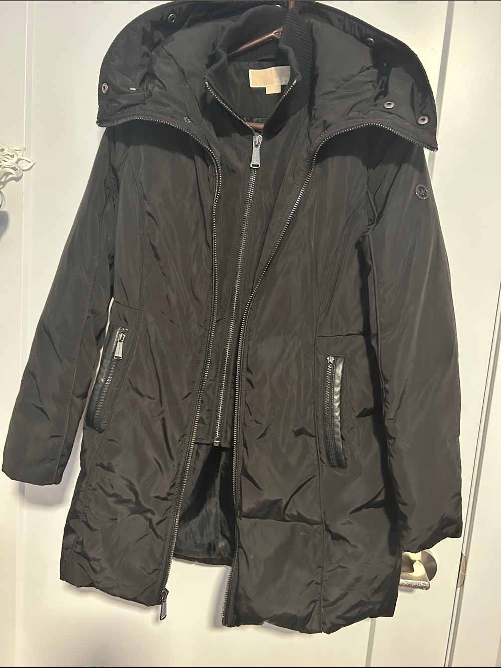 MICHAEL Michael Kors Black Hooded Puffer Coat